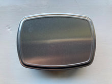 Load image into Gallery viewer, Orca and Bee Travel Soap Tin